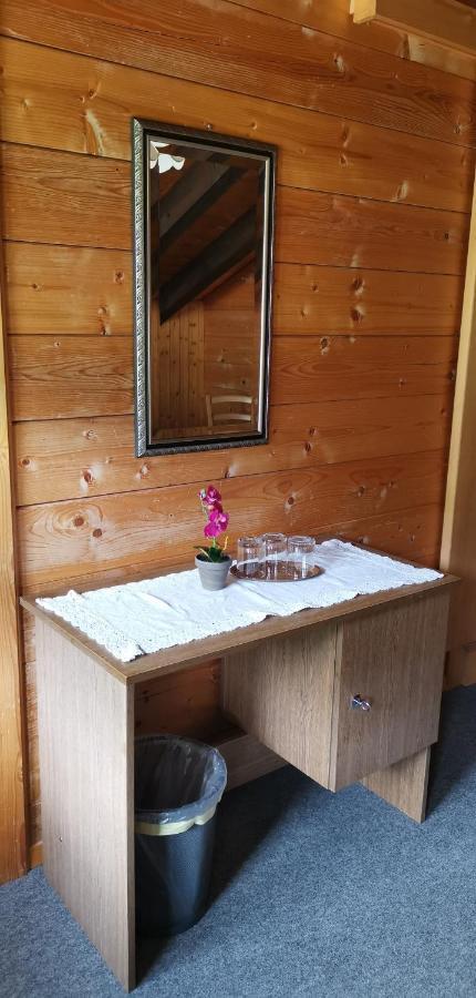 B&B Pension Lärch SCHLUSSELACHERSTR 14 Obergesteln Exterior foto
