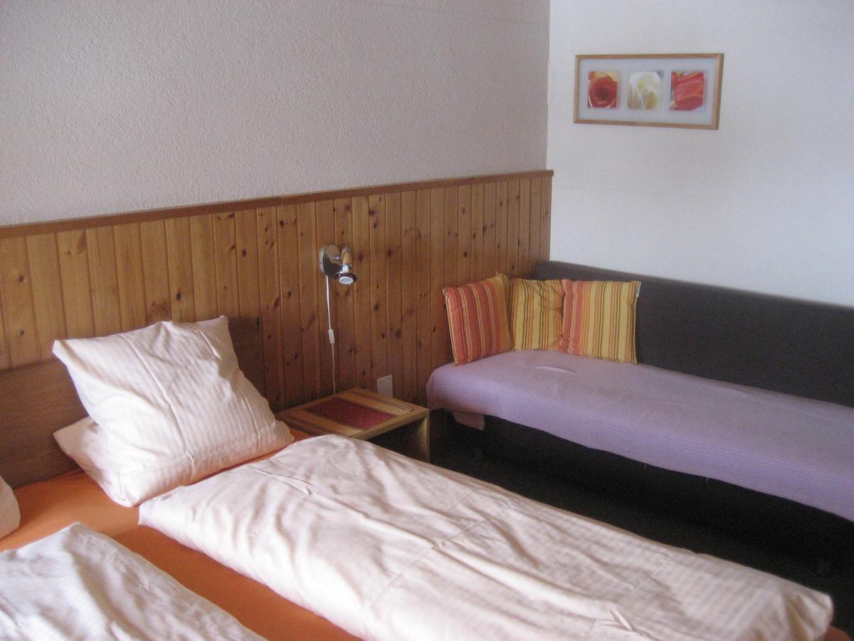 B&B Pension Lärch SCHLUSSELACHERSTR 14 Obergesteln Exterior foto